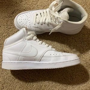 White Nike air max 07 mid women's